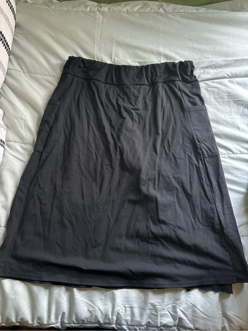 Everyday Black Midi Skirt with Elastic Waist